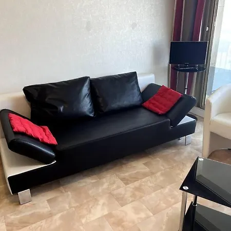 La Potiniere Face Apartment *